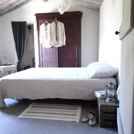 Alloggio per agriturismo Azienda Agricola E Forestaria *